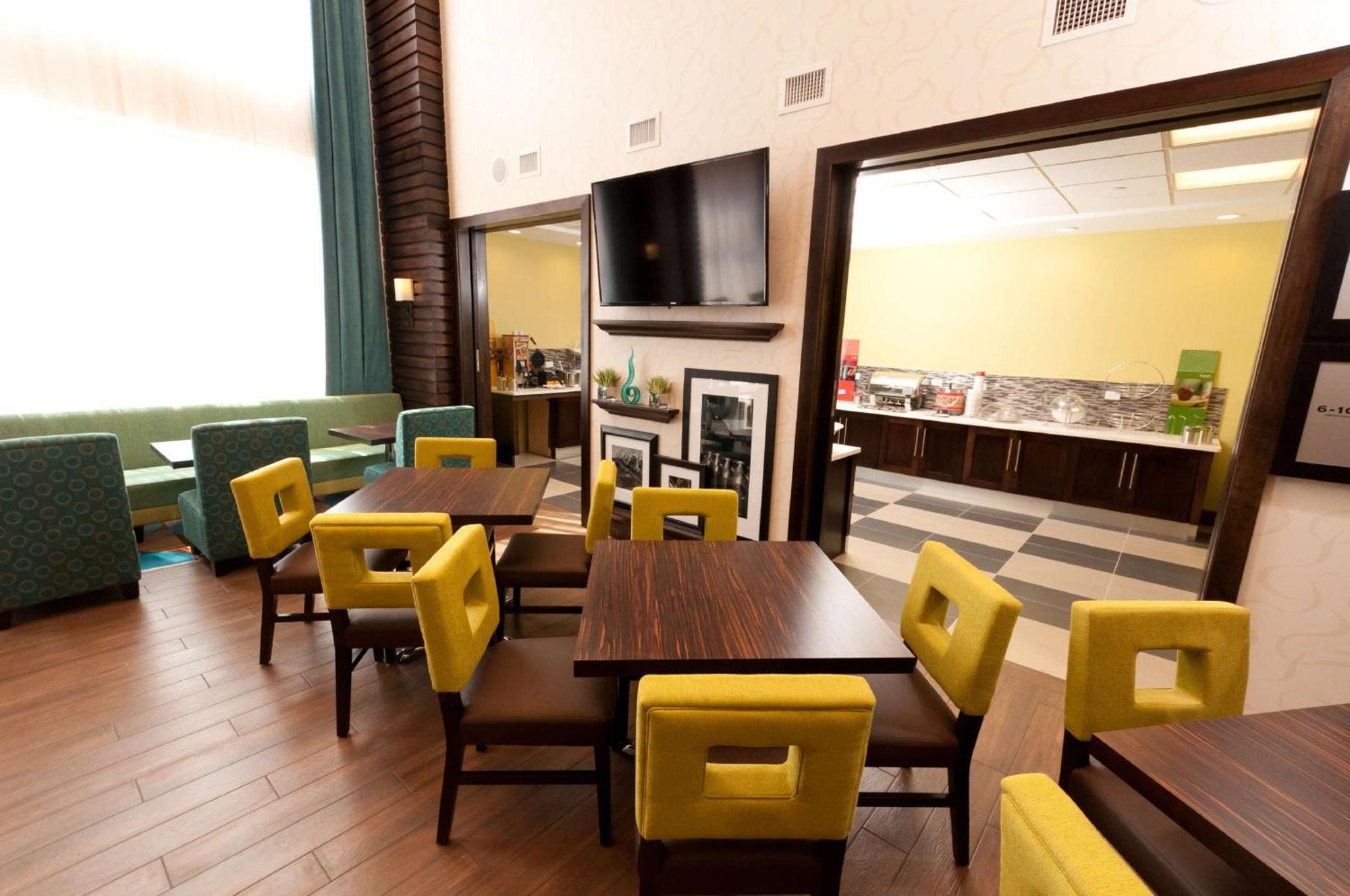Hampton Inn & Suites East Gate Ρεγκίνα Εξωτερικό φωτογραφία